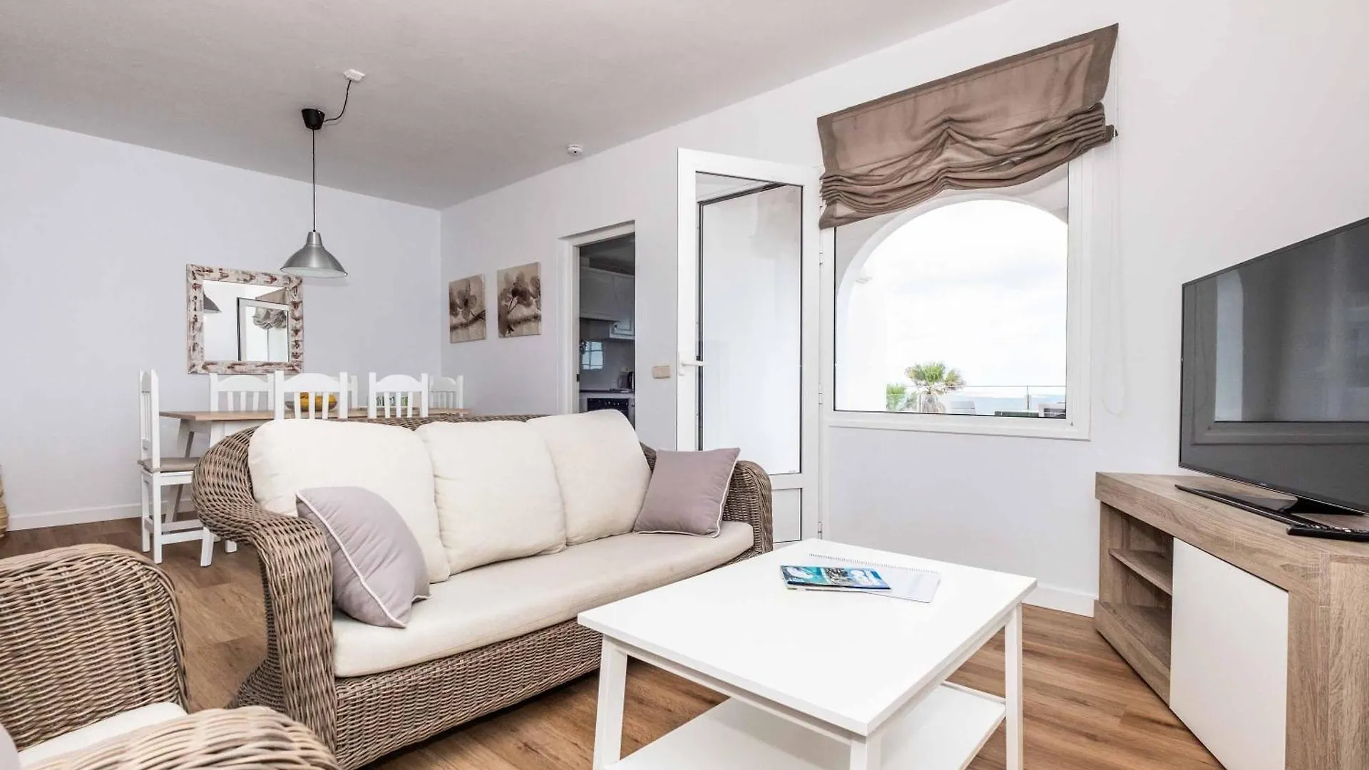 Bellavista Mar Villa Arenal d'en Castell 0*,  Spain